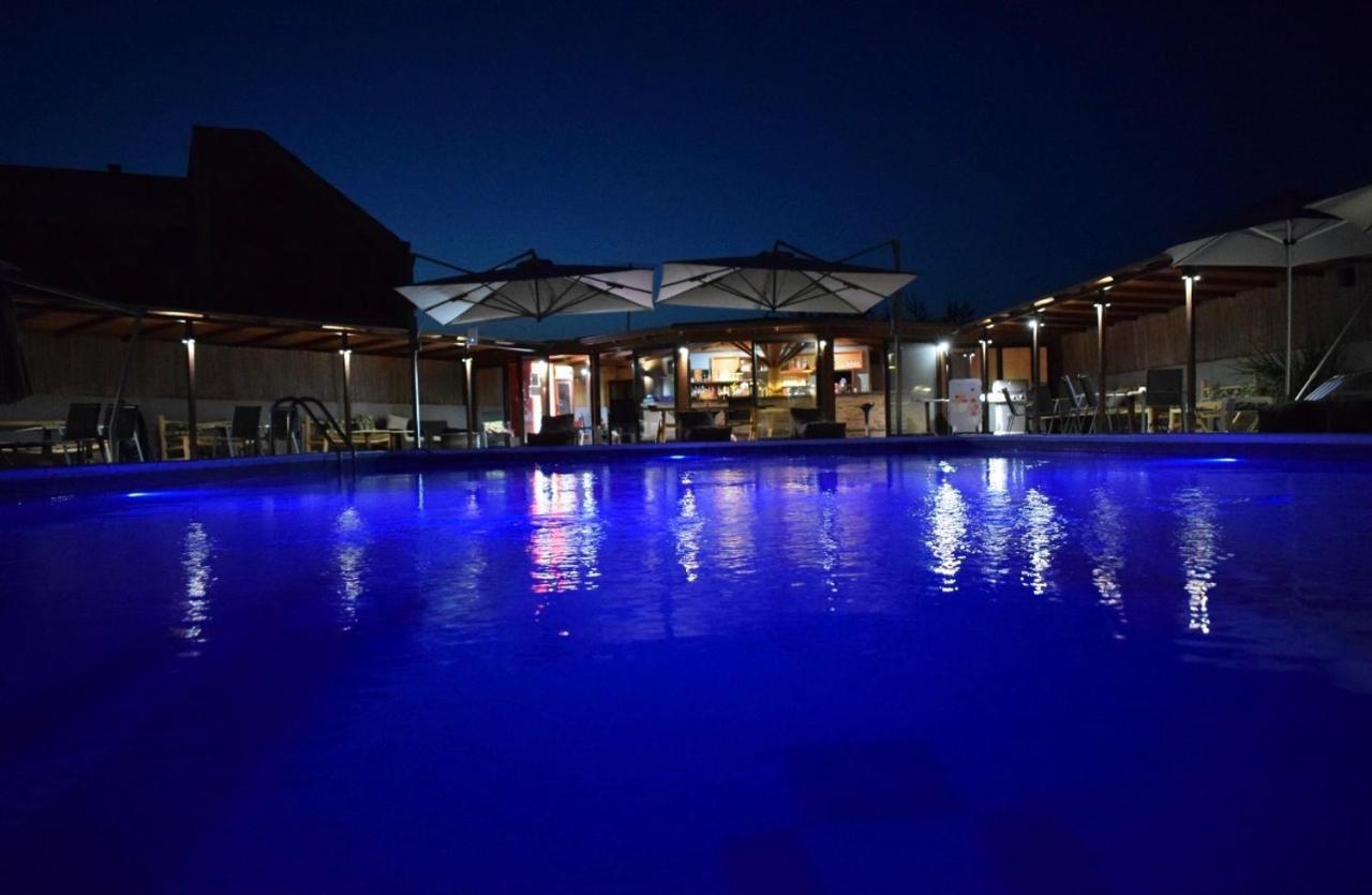 Hotel Afrika Eleonas Exteriör bild
